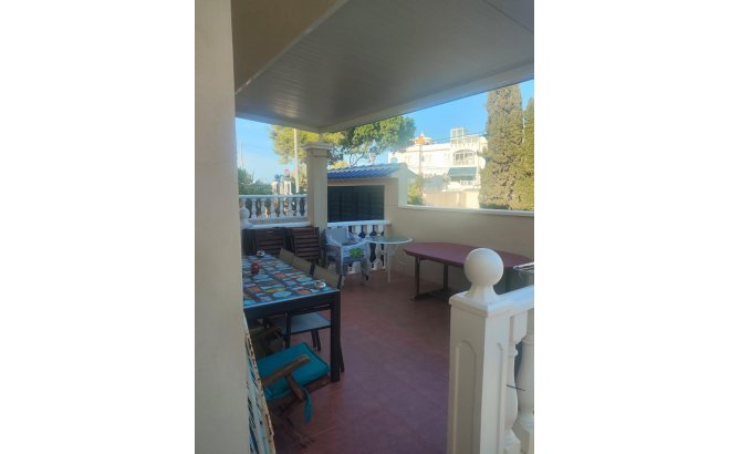 Revente - Villa -
San Miguel de Salinas