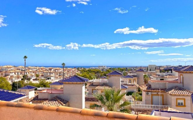 Resale - Villa -
La Zenia - Costa Blanca