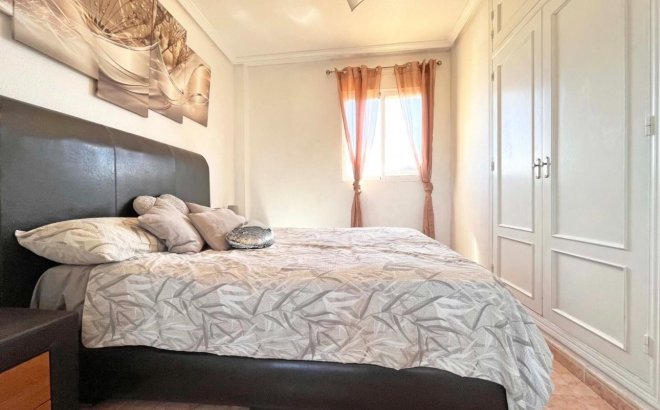 Resale - Villa -
La Zenia - Costa Blanca