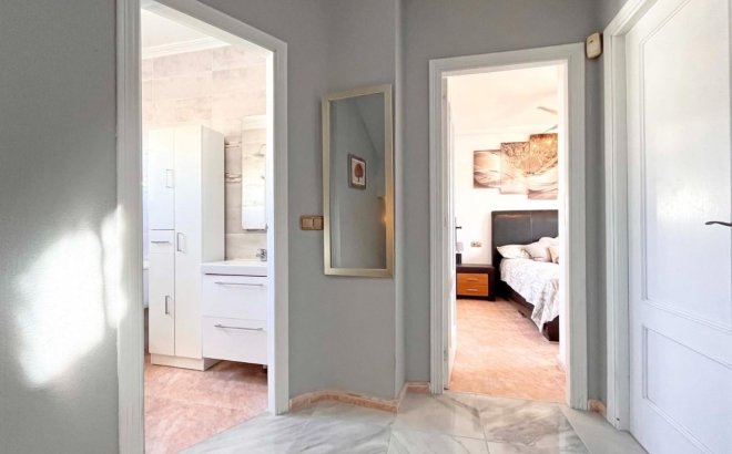 Resale - Villa -
La Zenia - Costa Blanca