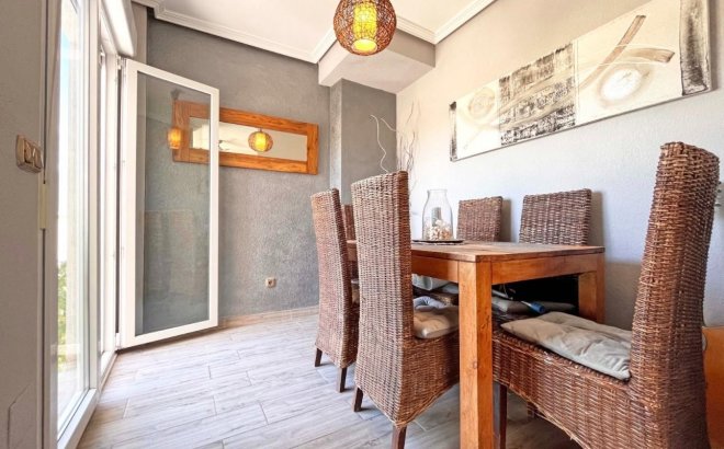 Resale - Villa -
La Zenia - Costa Blanca