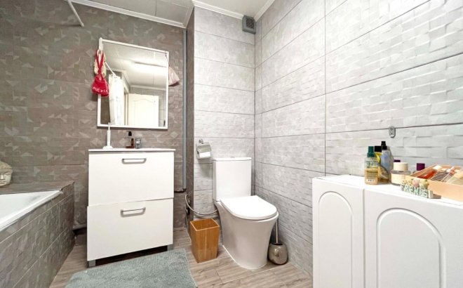 Resale - Villa -
La Zenia - Costa Blanca