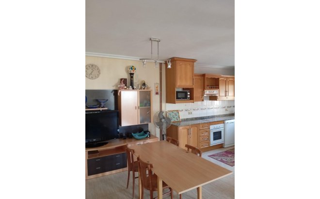 Resale - Bungalow -
Orihuela Costa - PAU 26