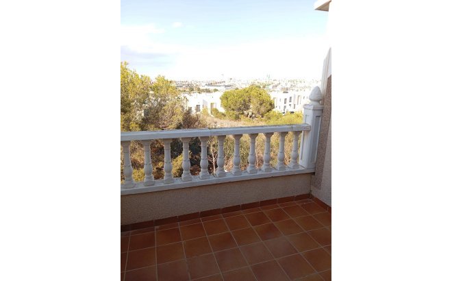 Resale - Bungalow -
Orihuela Costa - PAU 26