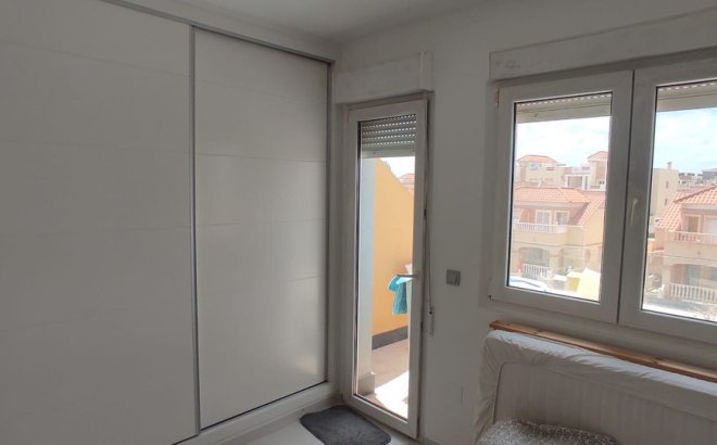 Resale - Villa -
Orihuela Costa - Costa Blanca