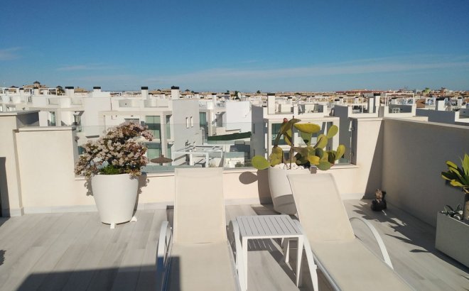 Resale - Villa -
Orihuela Costa - Costa Blanca