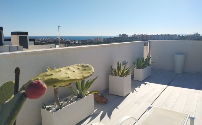 Resale - Villa -
Orihuela Costa - Costa Blanca