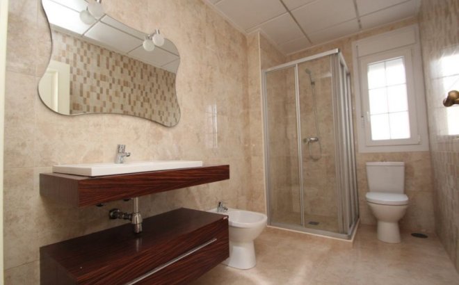 Revente - Villa -
Orihuela Costa - Costa Blanca