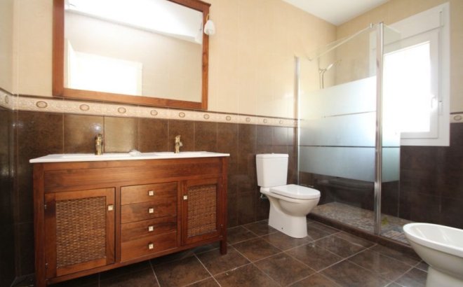 Revente - Villa -
Orihuela Costa - Costa Blanca