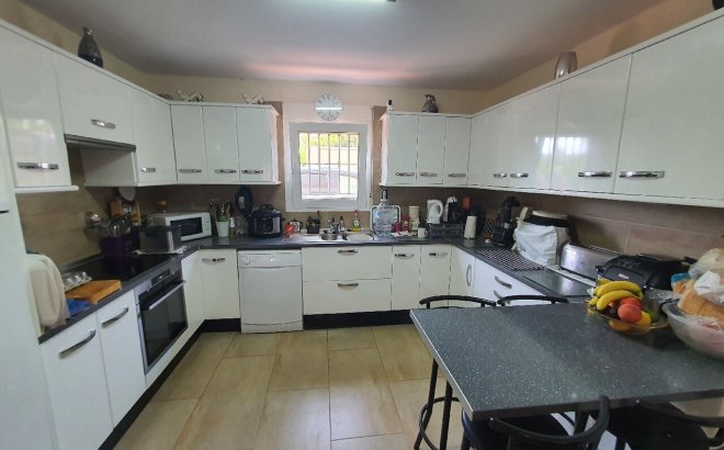 Resale - Villa -
Los Balcones - Costa Blanca