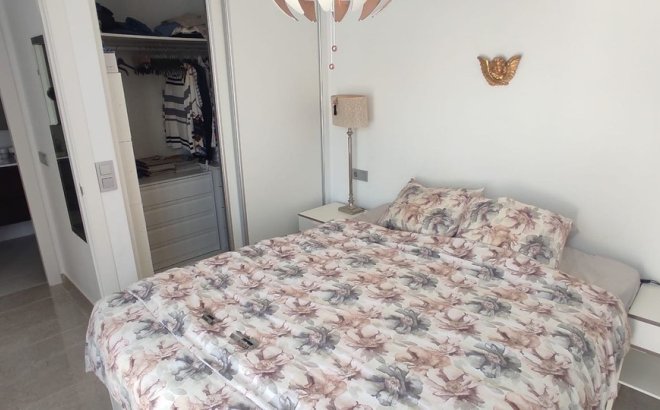 Resale - Villa -
Orihuela Costa - Costa Blanca