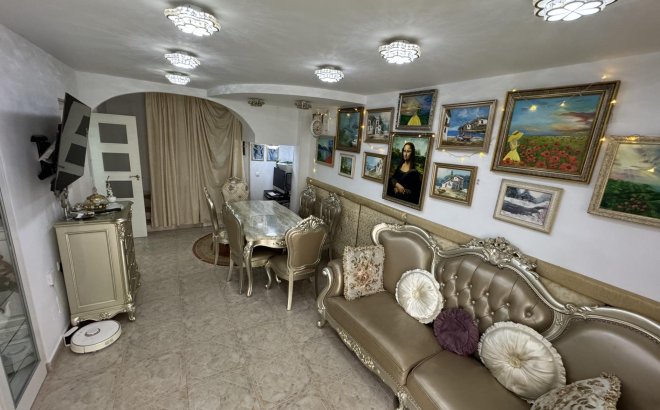 Resale - Villa -
Orihuela Costa - Los Dolses