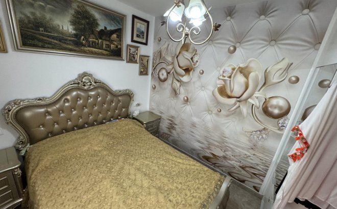 Resale - Villa -
Orihuela Costa - Los Dolses