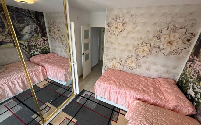 Resale - Villa -
Orihuela Costa - Los Dolses