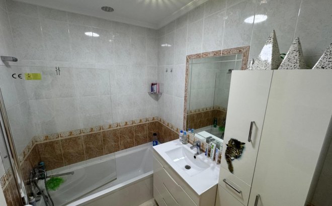 Resale - Villa -
Orihuela Costa - Los Dolses