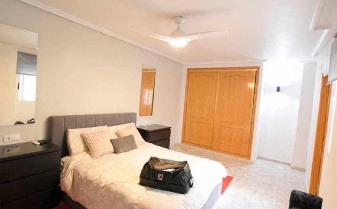 Revente - Appartement -
Los Montesinos - Costa Blanca