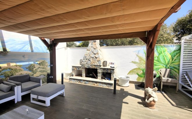 Resale - Villa -
Cabo Roig - Costa Blanca