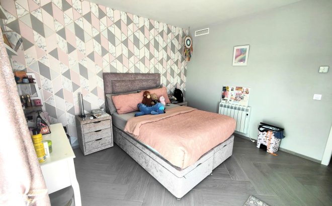 Resale - Villa -
Cabo Roig - Costa Blanca