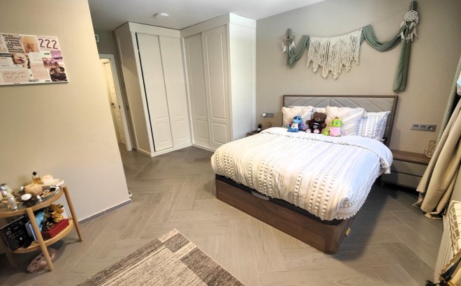 Resale - Villa -
Cabo Roig - Costa Blanca