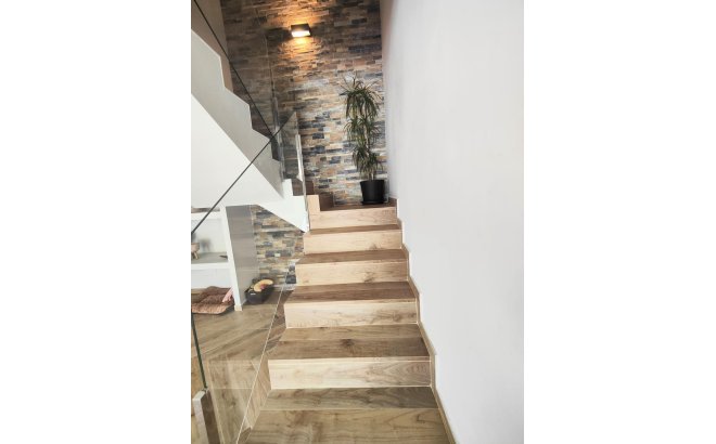 Resale - Villa -
Cabo Roig - Costa Blanca