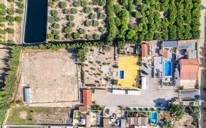 Revente - Finca -
Los Montesinos - Costa Blanca