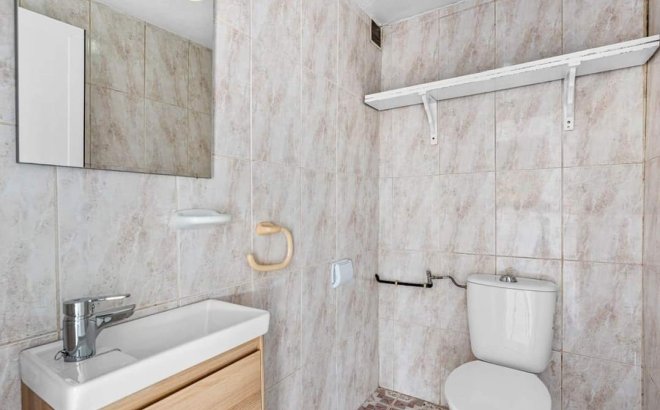 Revente - Finca -
Los Montesinos - Costa Blanca