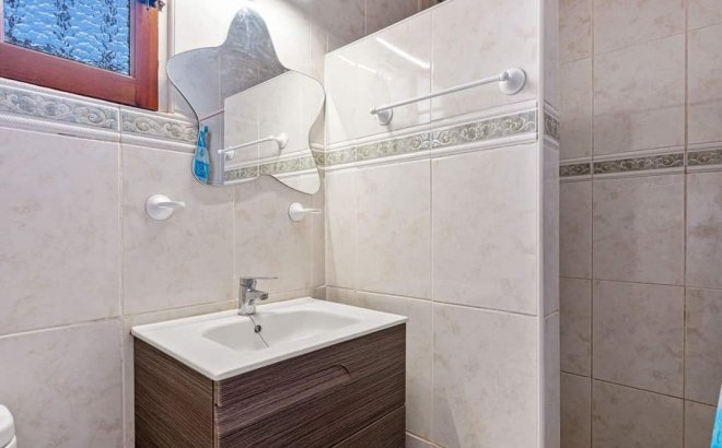 Revente - Finca -
Los Montesinos - Costa Blanca