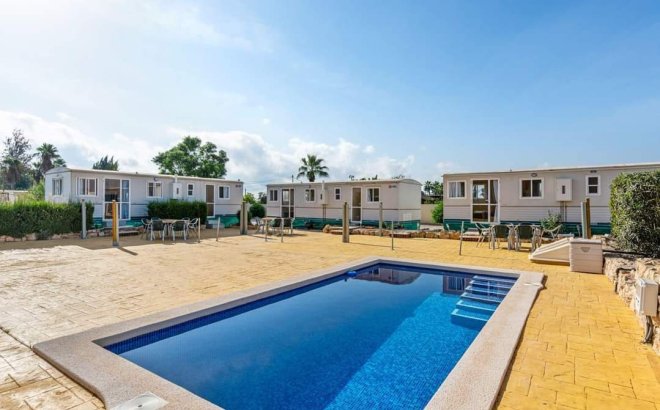 Revente - Finca -
Los Montesinos - Costa Blanca