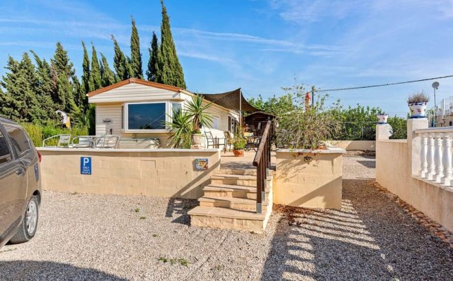 Revente - Finca -
Los Montesinos - Costa Blanca