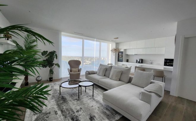 Resale - Apartment Penthouse -
Las Colinas Golf - Costa Blanca