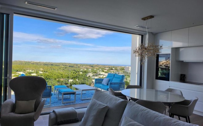 Resale - Apartment Penthouse -
Las Colinas Golf - Costa Blanca