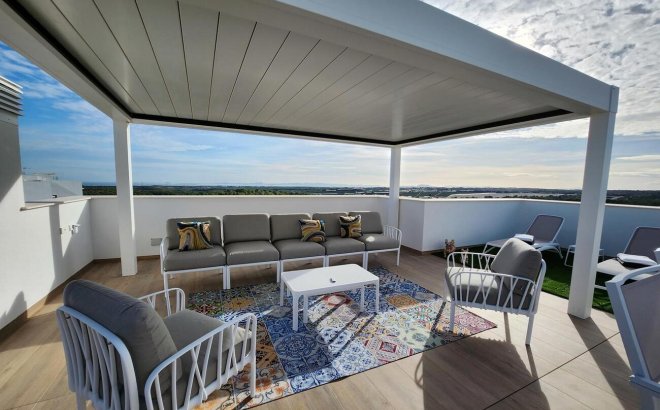 Resale - Apartment Penthouse -
Las Colinas Golf - Costa Blanca