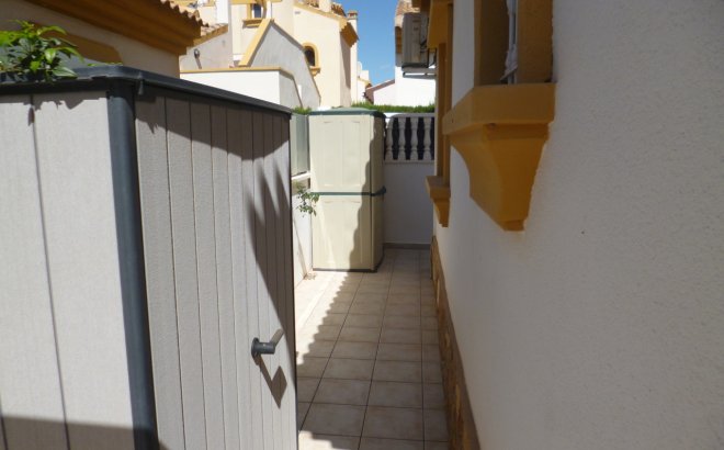 Resale - Villa -
Pilar de la Horadada - Costa Blanca
