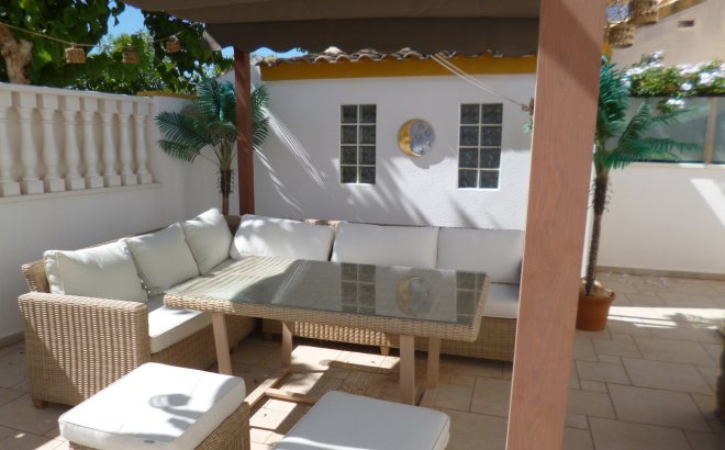 Resale - Villa -
Pilar de la Horadada - Costa Blanca