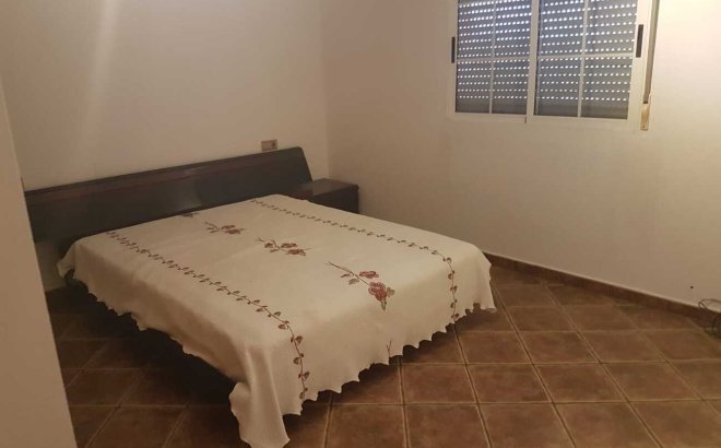 Herverkoop - Town House -
Ciudad Quesada - Costa Blanca