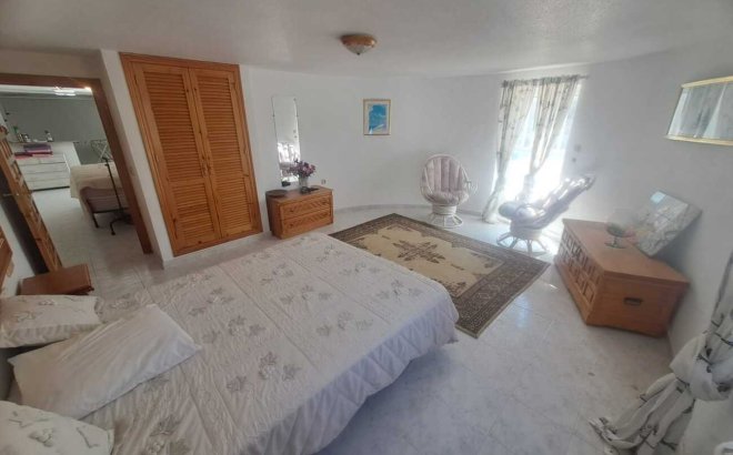 Herverkoop - Villa -
Ciudad Quesada - Costa Blanca