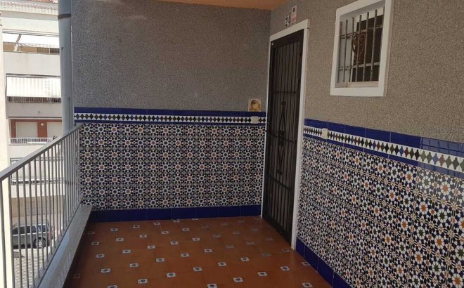 Resale - Apartment -
La Mata - Costa Blanca