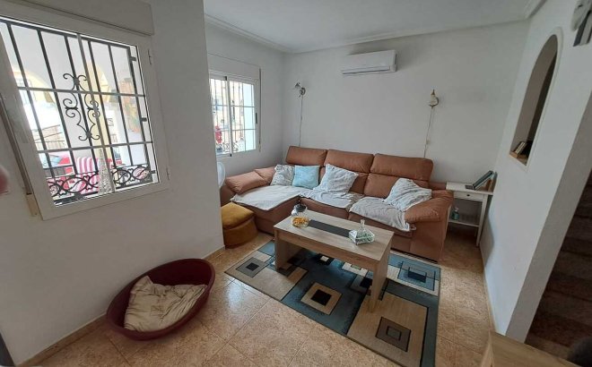 Resale - Town House -
Orihuela Costa - Costa Blanca