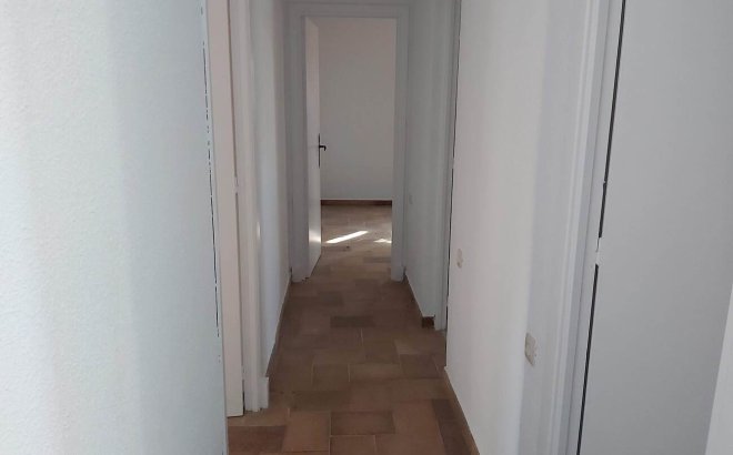 Resale - Villa -
La Zenia - Costa Blanca