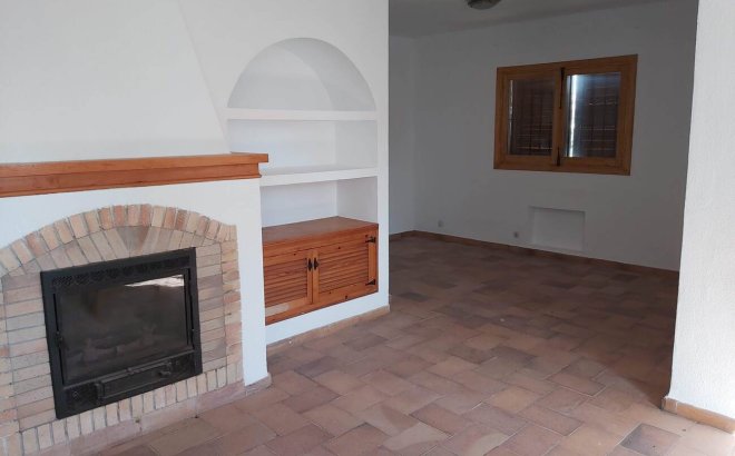 Resale - Villa -
La Zenia - Costa Blanca