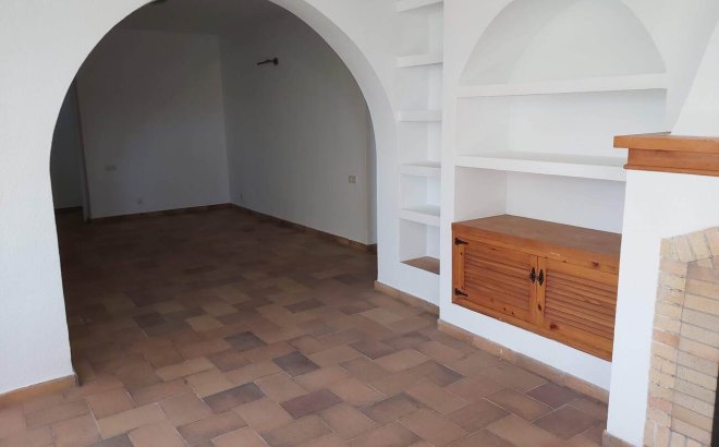 Resale - Villa -
La Zenia - Costa Blanca