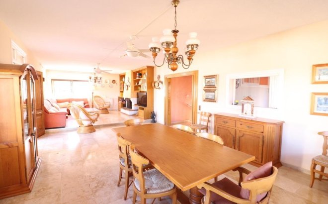 Resale - Villa -
Cabo Roig - Costa Blanca