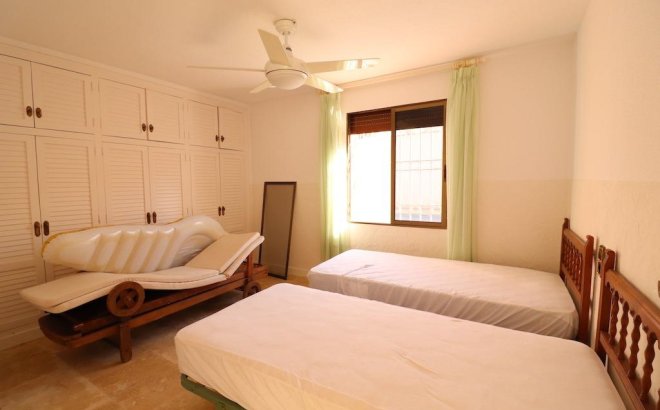 Resale - Villa -
Cabo Roig - Costa Blanca