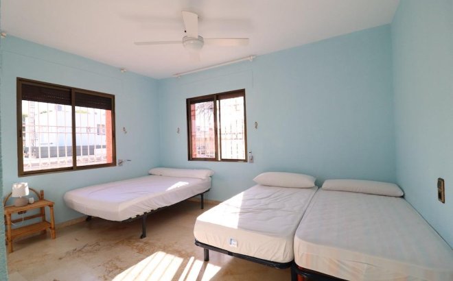 Resale - Villa -
Cabo Roig - Costa Blanca