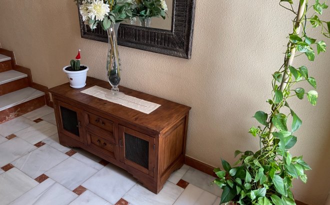 Resale - Town House -
San Miguel de Salinas - Inland