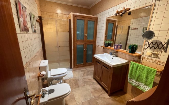 Resale - Town House -
San Miguel de Salinas - Inland