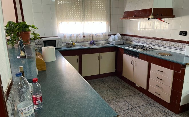 Resale - Town House -
San Miguel de Salinas - Inland