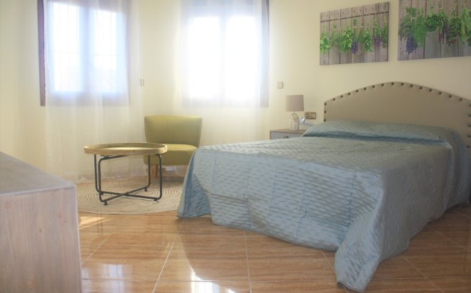 Resale - Villa -
Los Altos - Costa Blanca