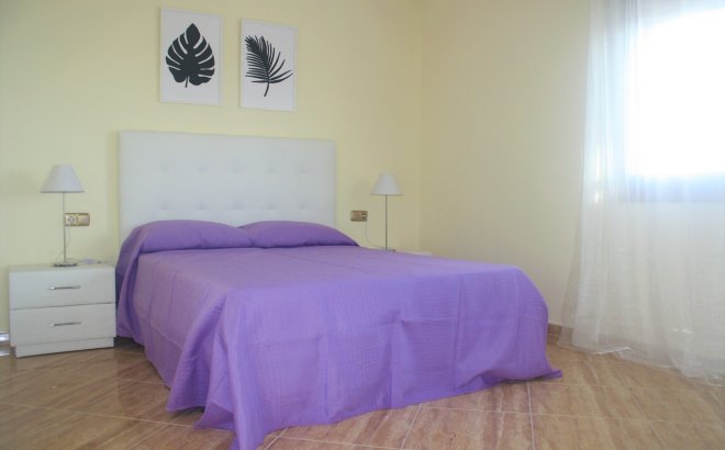 Resale - Villa -
Los Altos - Costa Blanca
