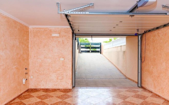 Herverkoop - Town House -
Los Altos - Costa Blanca